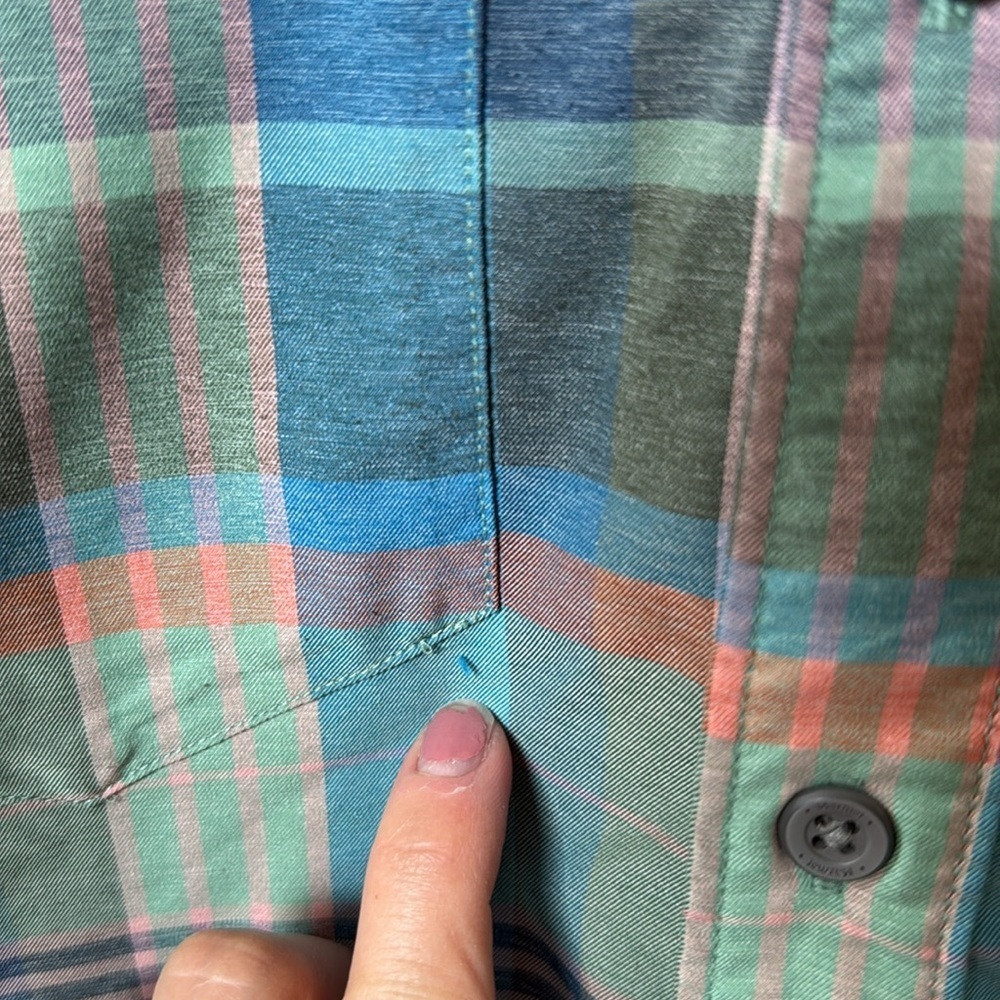 Marmot Button Down Shirt Collared Plaid Blue size Medium - Picture 2 of 9